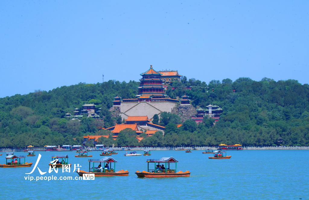 北京：夏日畅游颐和园