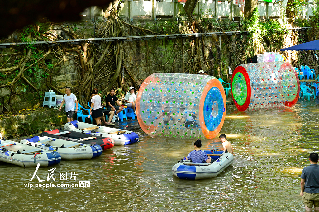 重庆：“凉”经济受热捧