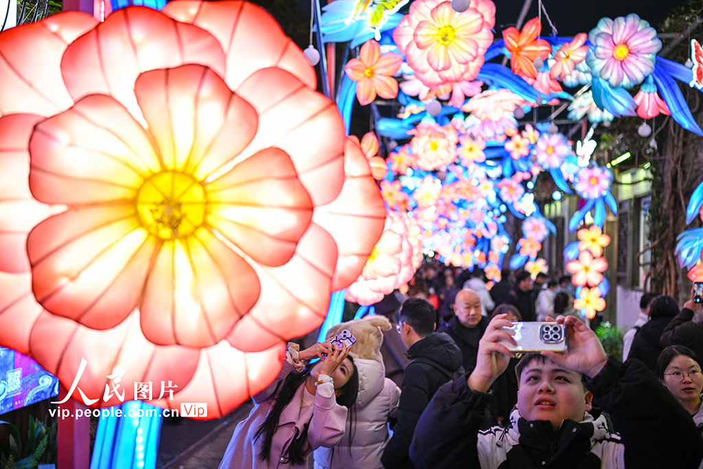 江苏南京：元旦假期 文旅消费火热