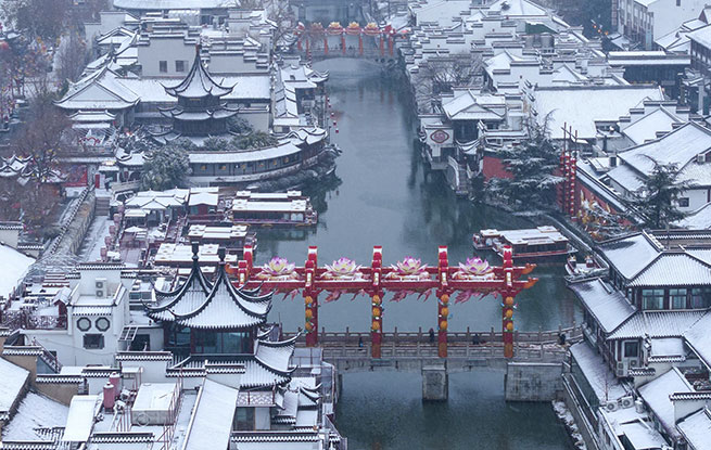 江苏南京：雪落秦淮