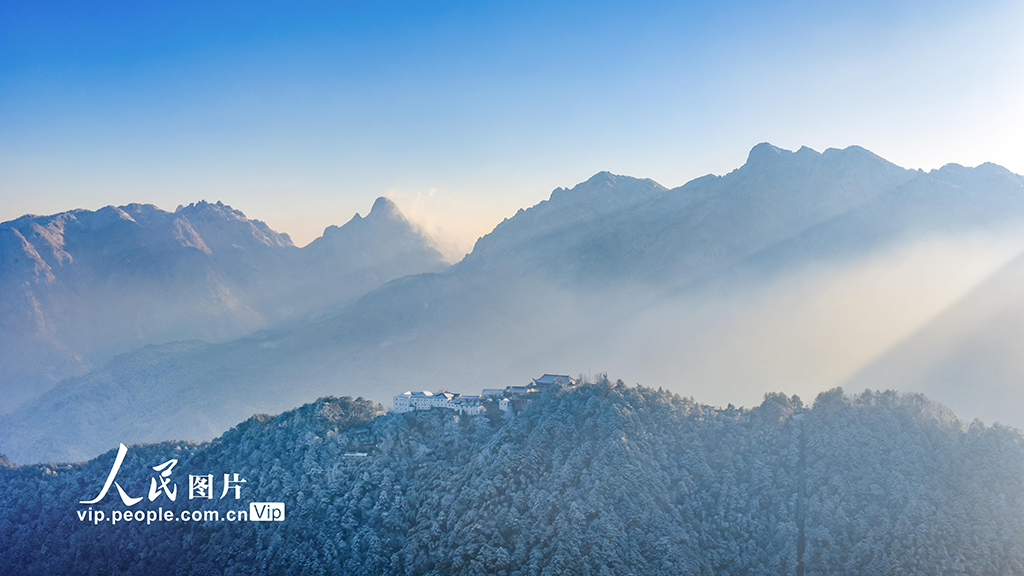 安徽池州：九华山雪景如画【2】