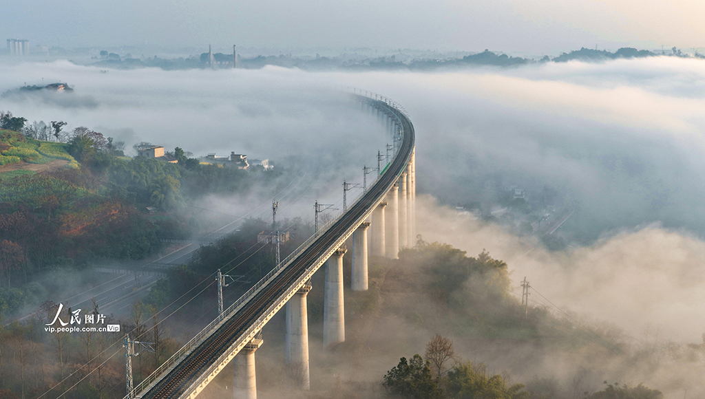 四川泸州：晨雾迷漫宛如“天空之城”【6】