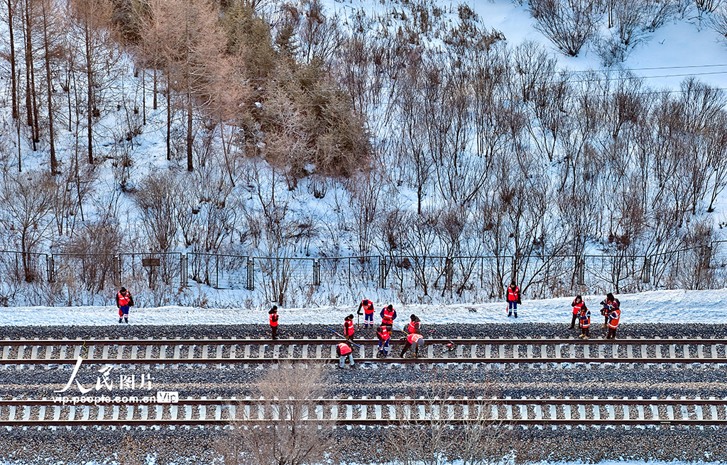 黑龙江绥化：小兴安岭上的“钢轨守护者”【6】