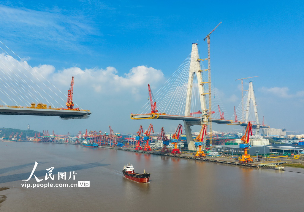 浙江宁波：甬江特大桥建设正酣【4】