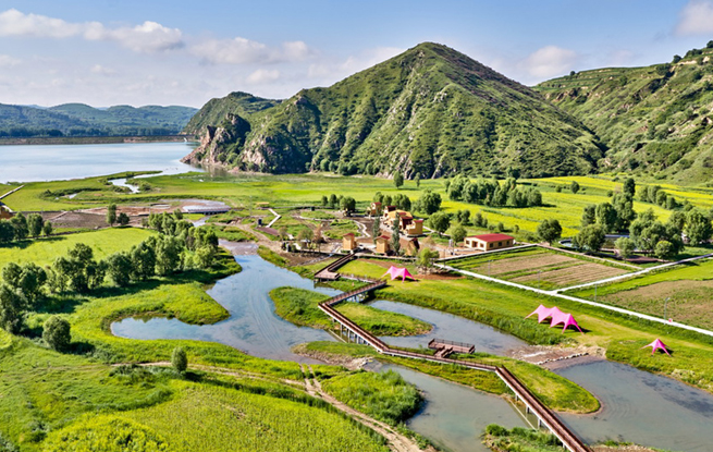 山西岚县：好山好水好风光